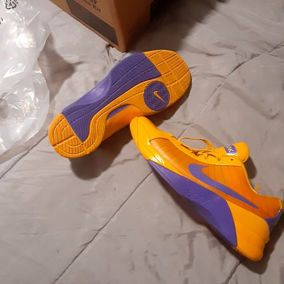 Nike hyperdunks Kobe snake pool RARE!!!! - Picture 5 of 6